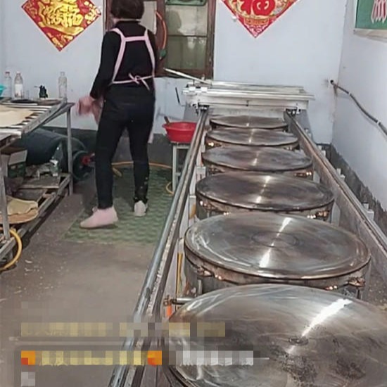 沂南恒隆煎饼机 全自动六鏊煎饼机图片