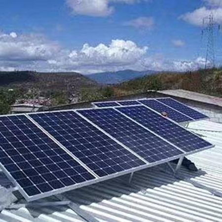太阳能组件回收 现款结算 太阳能光伏板回收  厂家直收