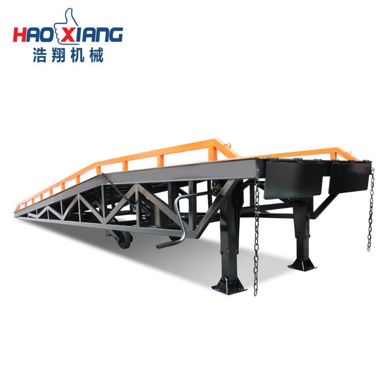 厂家直销移动式登车桥 工厂10吨移动登车桥 支撑腿升降卸货平台图片