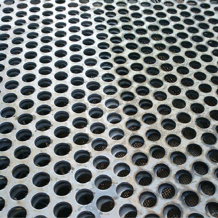 不锈钢冲孔网筛片 不锈钢丝网 专用矿山 工地 防护冲孔板网
