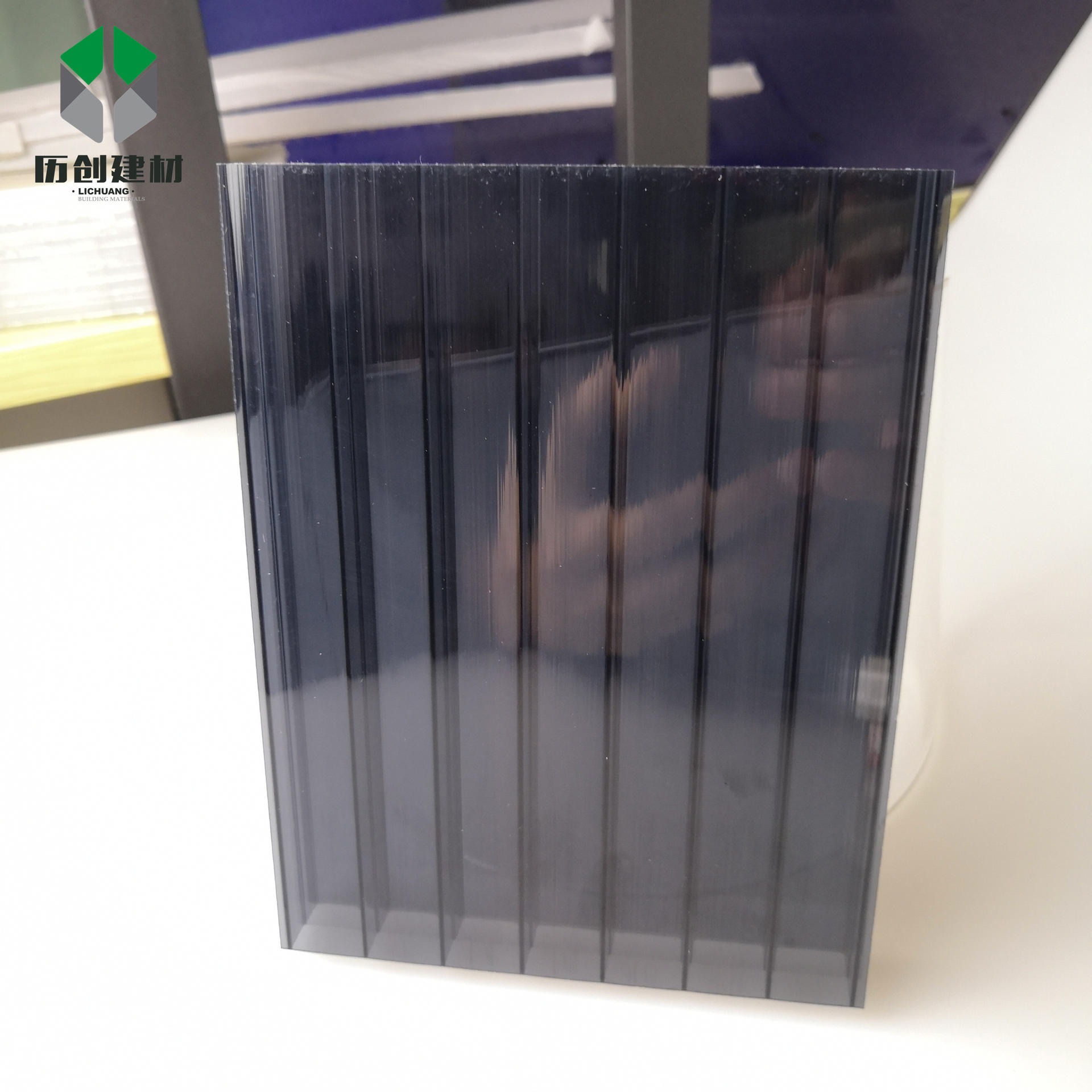 16mm三层PC阳光板透明茶色乳白雨棚大棚用聚碳酸酯三层四层中空阳光板