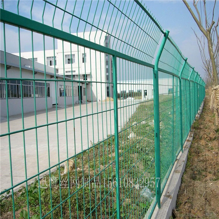 污水池防护网   绿色边框围栏网  方孔边框护栏网  框架隔离网生产厂家图片