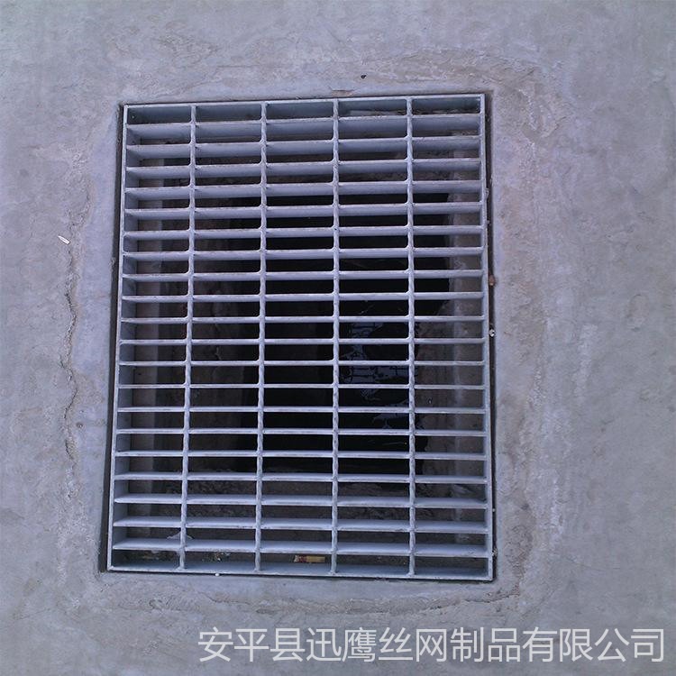 潍坊  不锈钢钢格栅板  平台走廊走道板   迅鹰脱硫塔楼梯踏步板厂家