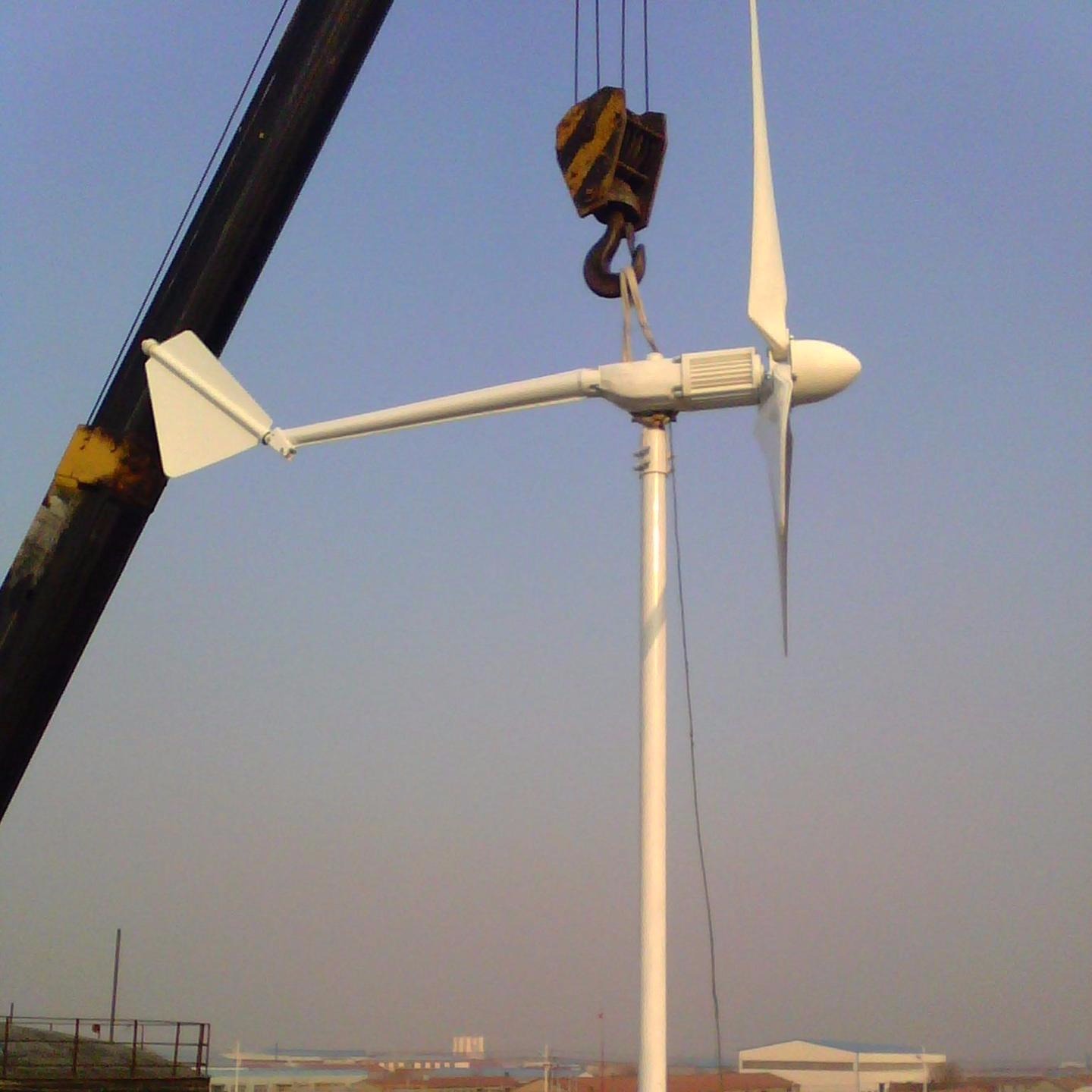 晟成2kw通讯基站使用小型风力发电机监控基地使用2000w风力发电机