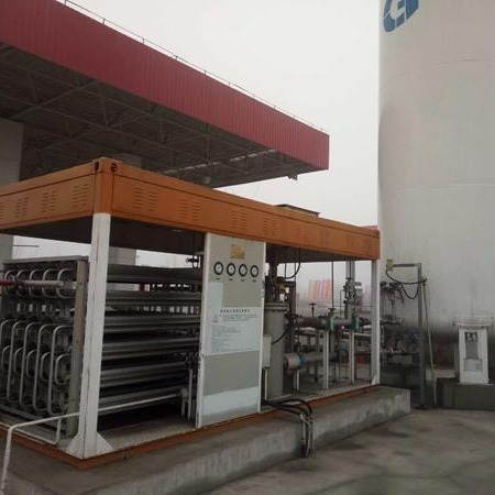 出售撬装式LNG加气站    回收移动加液车  LNG低温储罐  氧氮氩储罐   二手加气站泵撬设备