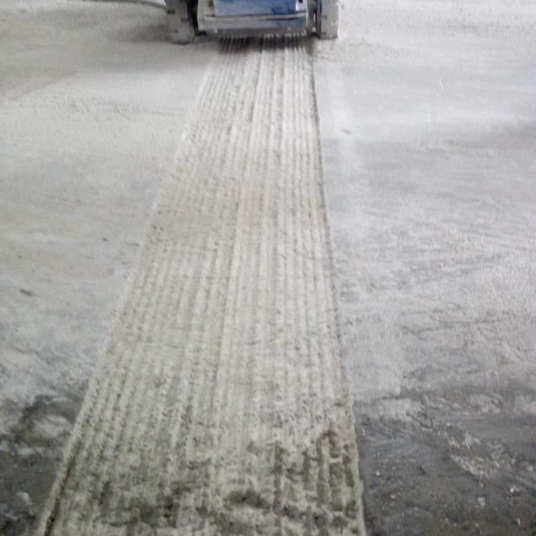 福建泉州厂家现货直发手推式水泥路面清渣机混凝土路面清灰机路面铣刨机图片