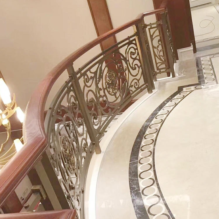恩平多款别墅楼梯扶手 改变了别墅的风格情调