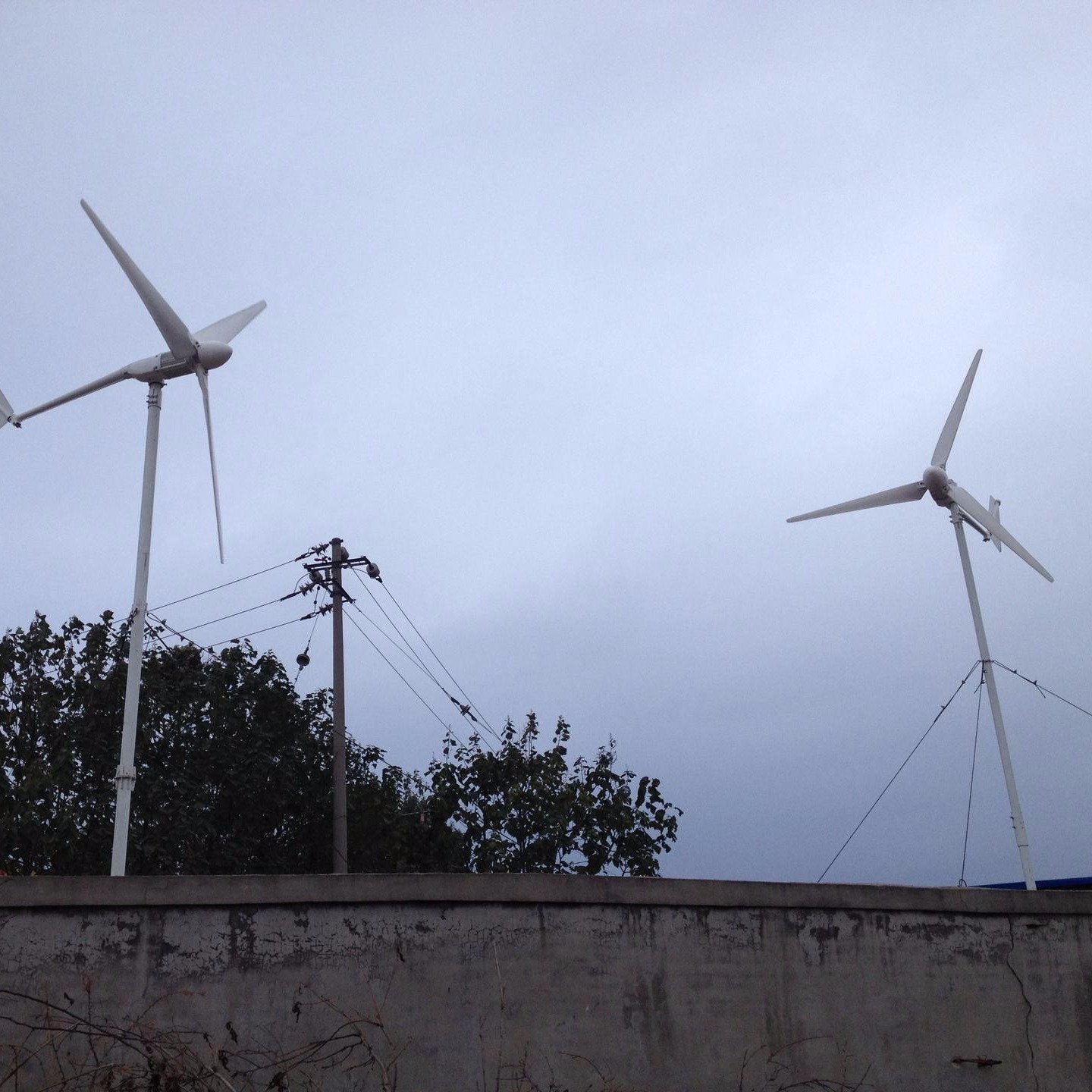 新疆晟成2000w民用风力发电机荒漠边防草原安装小型风力发电机