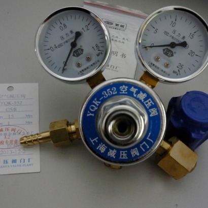 上海减压器厂二氧化碳减压器 YQT-731  二氧化碳减压器YQT-731