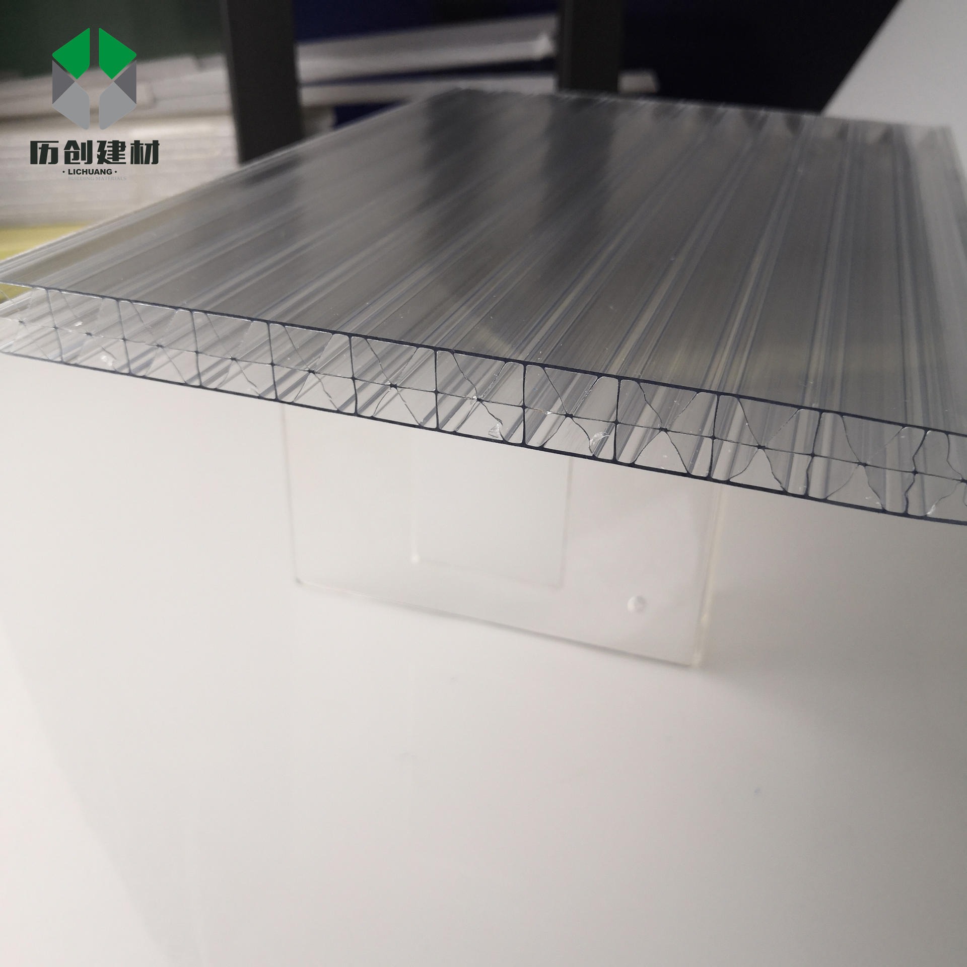 大棚透明阳光板 PC四层米字格板16mm工程中空板聚碳酸酯采光阳光板历创定制