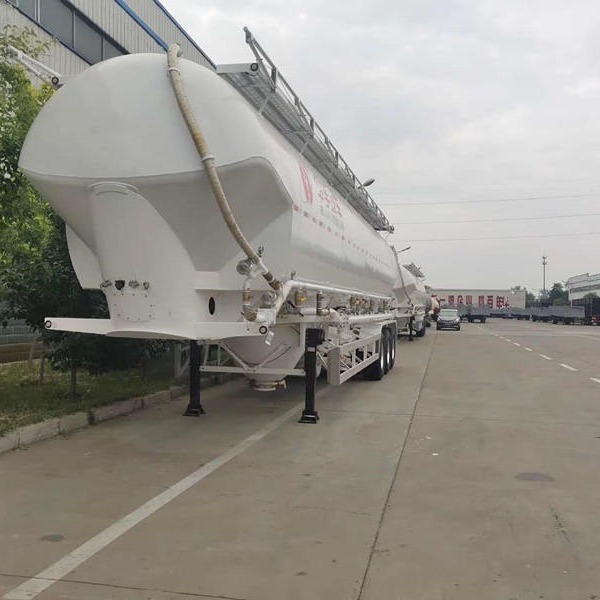 全新55吨面粉运输罐车提车价格   60立方面粉运输专用车图片