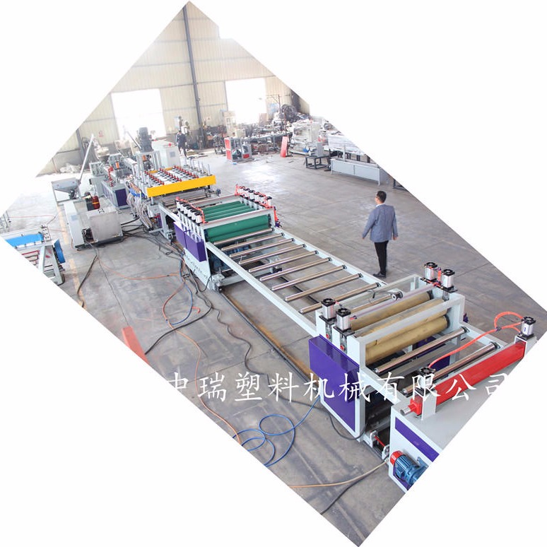 PP中空塑料建筑模板生产线，PP塑料建筑模板机械设备，PP塑料建筑模板设备