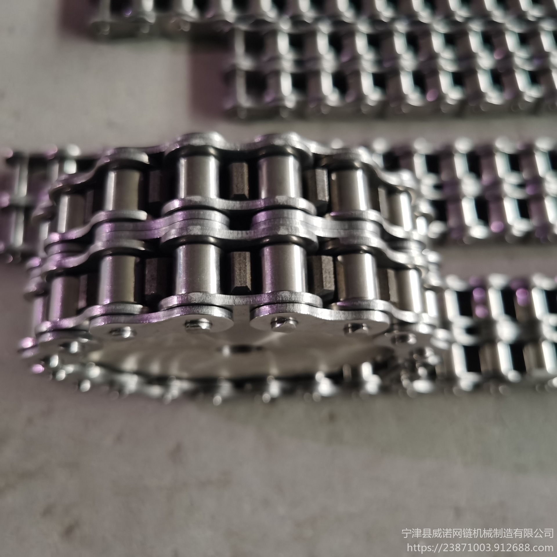 威诺 国标锰钢16A,20A传动链条 单排双排高强度碳钢链条 源头厂家图片