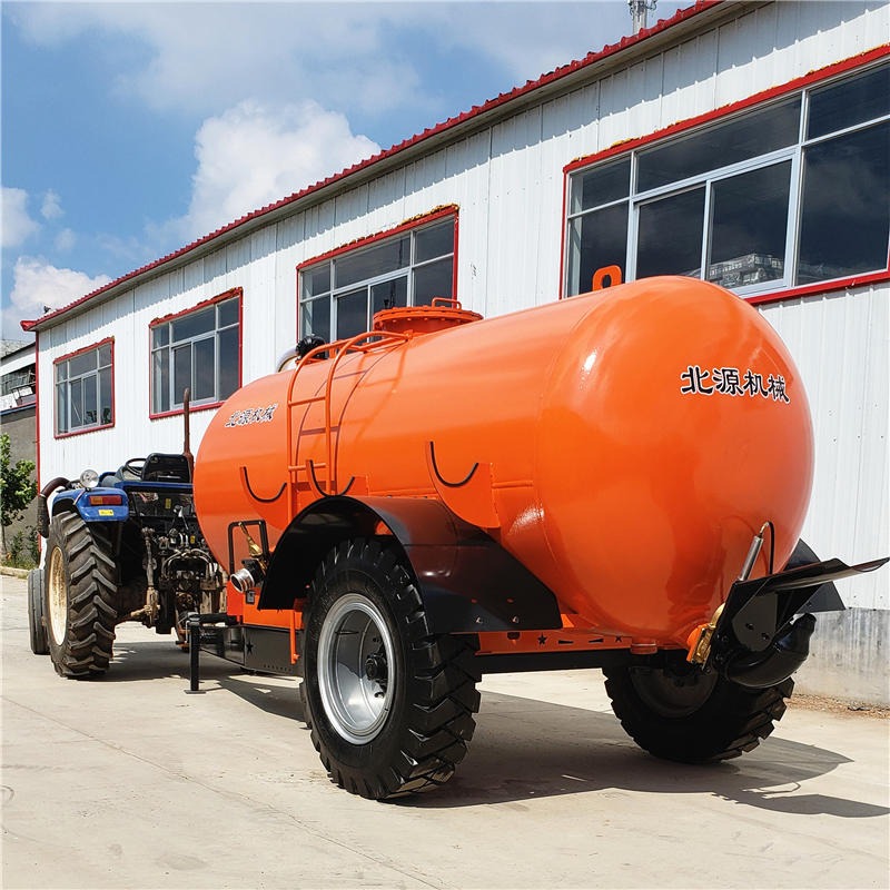 北源厂家直供2FYP液态粪肥施肥机 动物尿液洒粪车 大型牧场施肥罐车