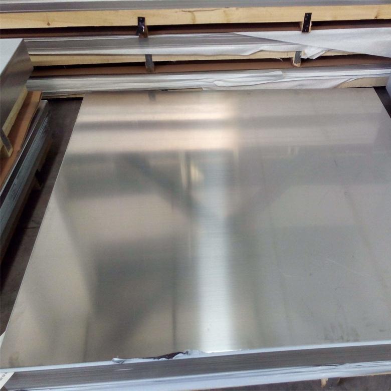 现货供应10号钢板材料 低碳钢10号钢冷轧钢板热轧板 10#钢钢板料图片