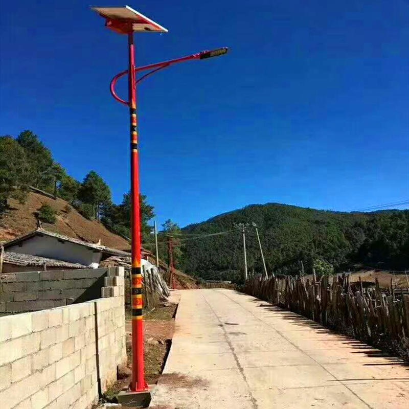 广西新农村建设特色太阳能道路路灯 供应6米一体化节能路灯