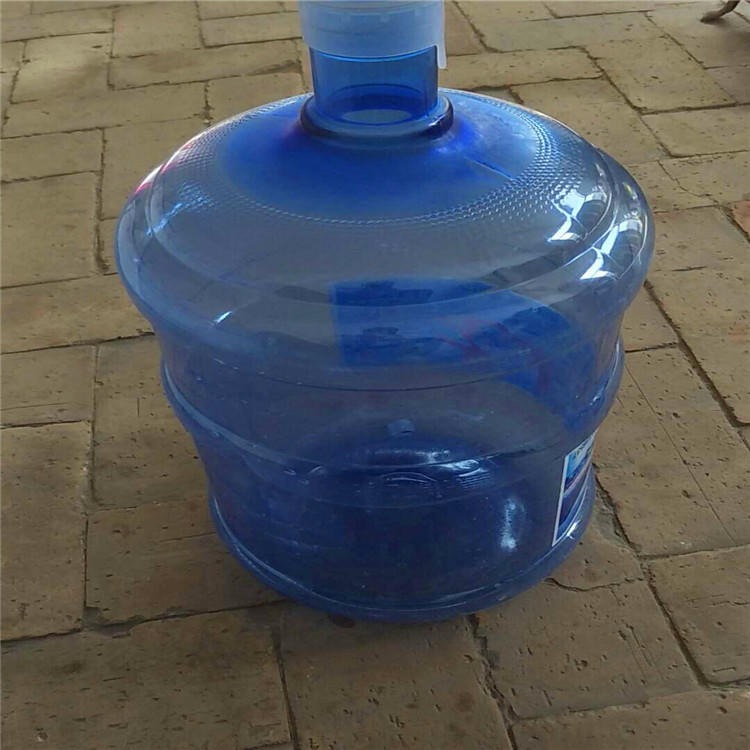 二手5加仑水桶 18.9升水桶批发 5加仑矿泉水桶 桶装水桶