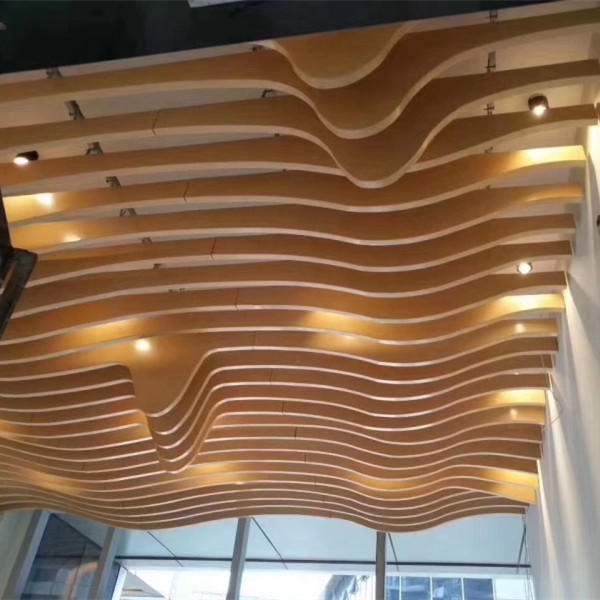 波浪型木纹铝方通吊顶 铝板焊接造型铝板德普龙