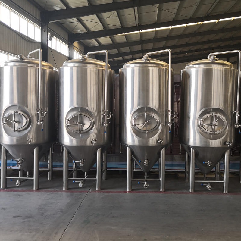 小型精酿啤酒厂设备 自酿扎啤机 商用酿酒设备 大型啤酒厂设备图片