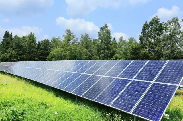 全国高价格太阳能组件回收   专业上门回收  太阳能电池板回收   电池板组件回收示例图1